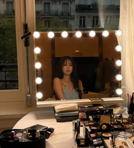 Image 23836634 from Jennie | BLΛƆKPIИK (Blackpink)