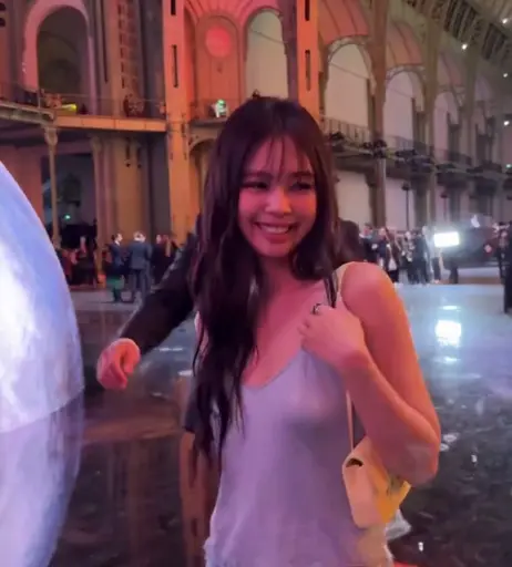 Image 23836676 from Jennie | BLΛƆKPIИK (Blackpink)
