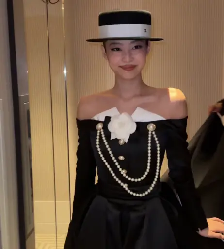 Image 23836181 from Jennie | BLΛƆKPIИK (Blackpink)