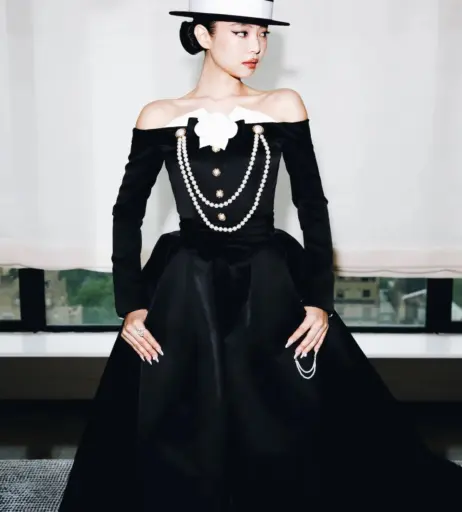 Image 23836164 from Jennie | BLΛƆKPIИK (Blackpink)