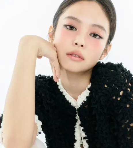 Image 23836332 from Jennie | BLΛƆKPIИK (Blackpink)