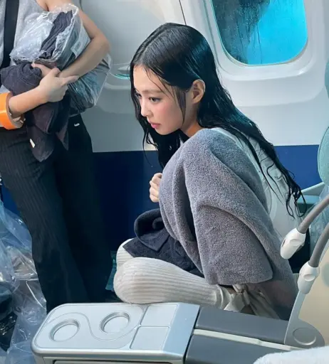 Image 23836339 from Jennie | BLΛƆKPIИK (Blackpink)