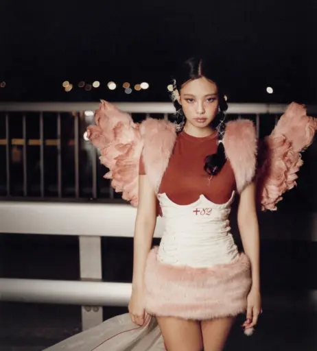 Image 23836338 from Jennie | BLΛƆKPIИK (Blackpink)