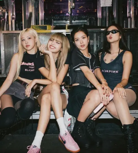 Image 23836363 from Jennie | BLΛƆKPIИK (Blackpink)