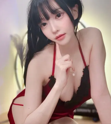 Image 23832908 from yoon_froggy - korean streamer