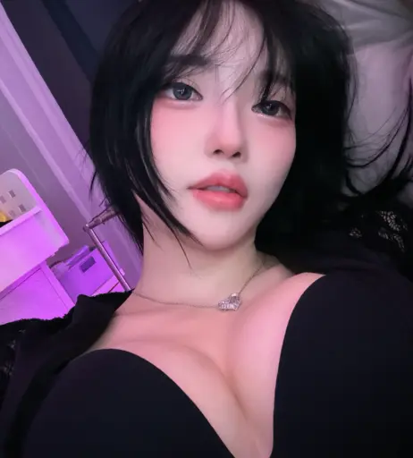 Image 23832952 from yoon_froggy - korean streamer
