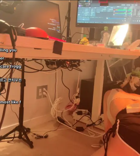 Image 23832947 from yoon_froggy - korean streamer