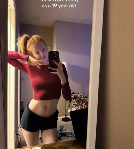Image 23805137 from Makenna Kelly / Lifewithmak