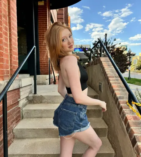 Image 23805176 from Makenna Kelly / Lifewithmak