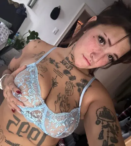 Image 2375660 from JustLauri