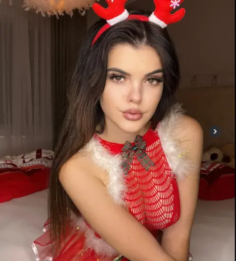 Image 2375160 from Lara Winter