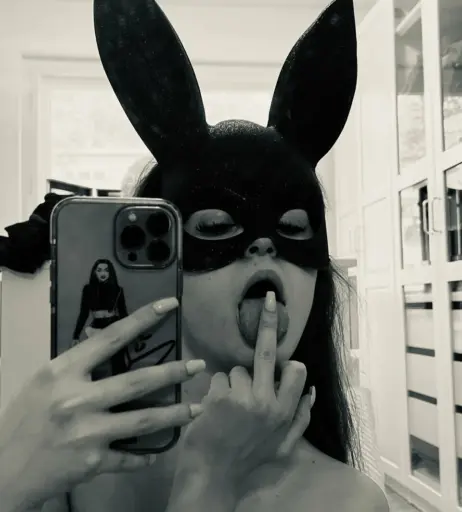 Image 2376496 from Lara Winter