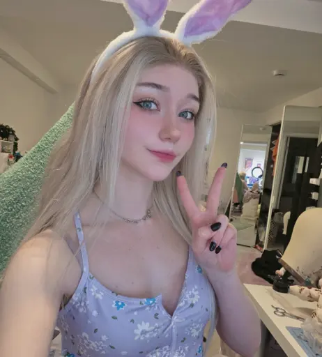 Image 23732110 from Celebi.cos | Celebi | CelebiCosplays