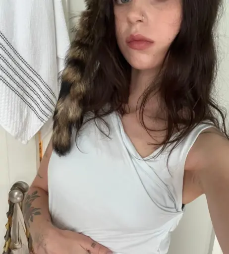 Image 23658159 from Clairo | Claire Cottrill
