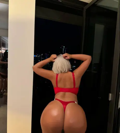 Image 2365575 from Yolosi