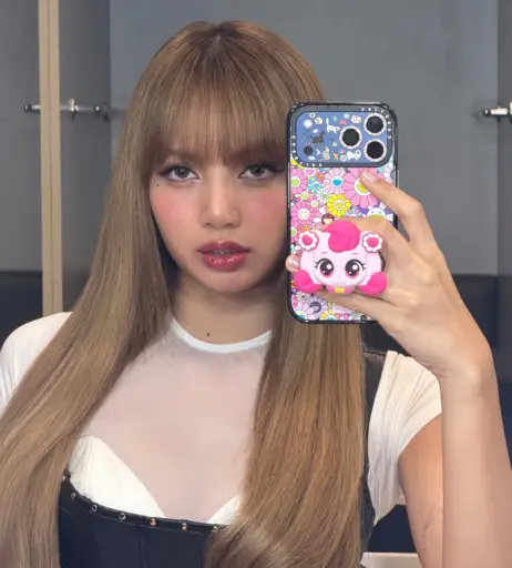 Image 23657992 from Lisa | BLΛƆKPIИK (Blackpink)