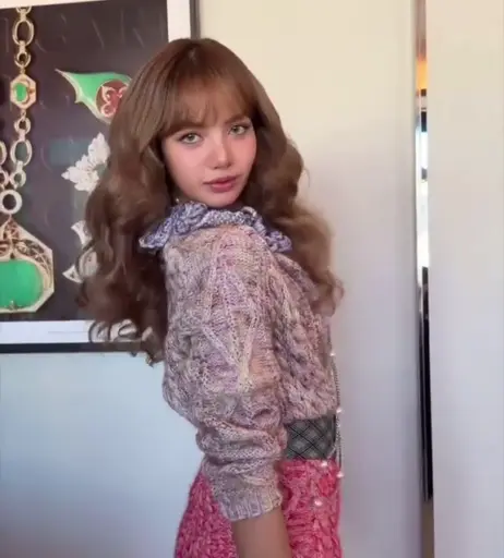 Image 23657922 from Lisa | BLΛƆKPIИK (Blackpink)