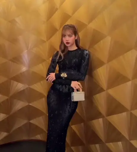 Image 23657954 from Lisa | BLΛƆKPIИK (Blackpink)
