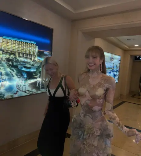 Image 23657879 from Lisa | BLΛƆKPIИK (Blackpink)