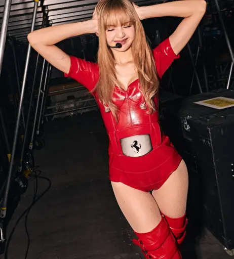 Image 23657590 from Lisa | BLΛƆKPIИK (Blackpink)