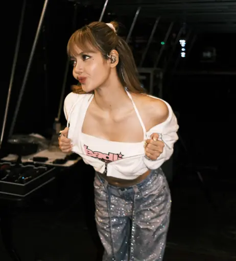 Image 23657528 from Lisa | BLΛƆKPIИK (Blackpink)
