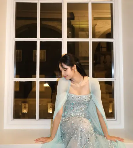 Image 23657040 from Lisa | BLΛƆKPIИK (Blackpink)