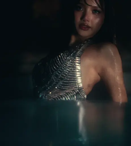 Image 23657264 from Lisa | BLΛƆKPIИK (Blackpink)