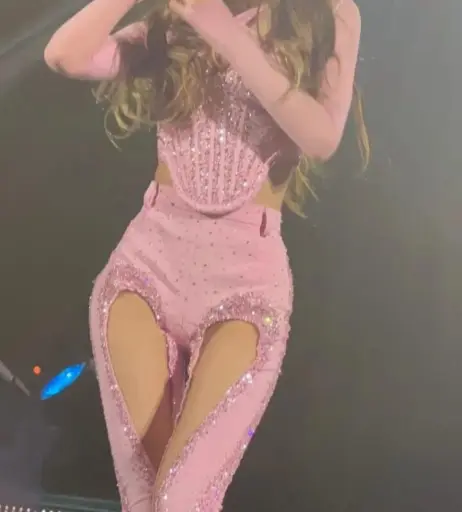 Image 23656962 from Lisa | BLΛƆKPIИK (Blackpink)