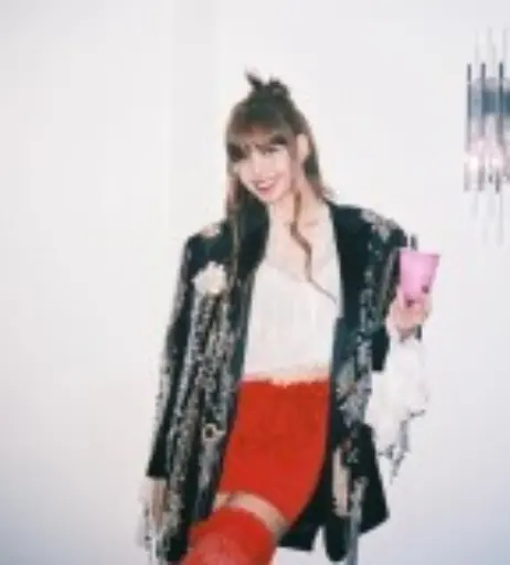 Image 23656971 from Lisa | BLΛƆKPIИK (Blackpink)