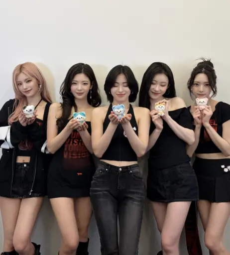 Image 23659902 from Yeji - ITZY (예지, Hwang Ye-ji)