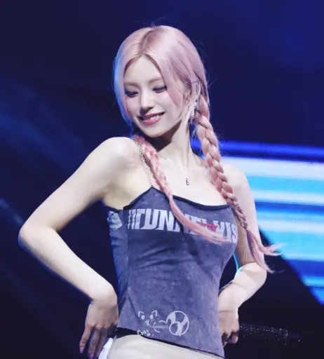 Image 23659807 from Yeji - ITZY (예지, Hwang Ye-ji)
