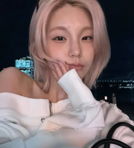 Image 23659832 from Yeji - ITZY (예지, Hwang Ye-ji)
