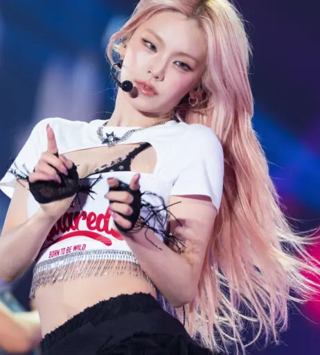 Image 23659879 from Yeji - ITZY (예지, Hwang Ye-ji)