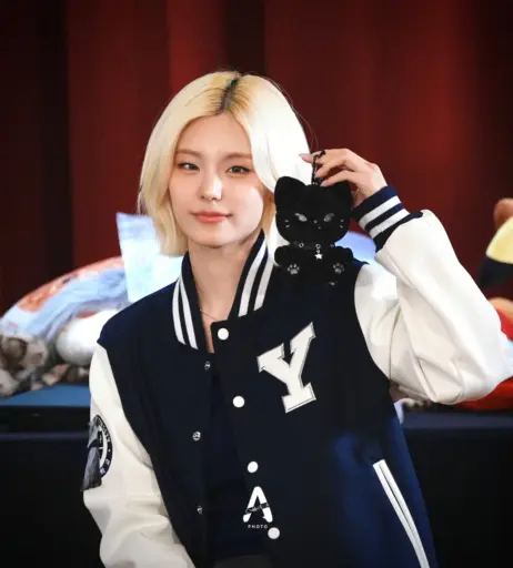 Image 23659584 from Yeji - ITZY (예지, Hwang Ye-ji)