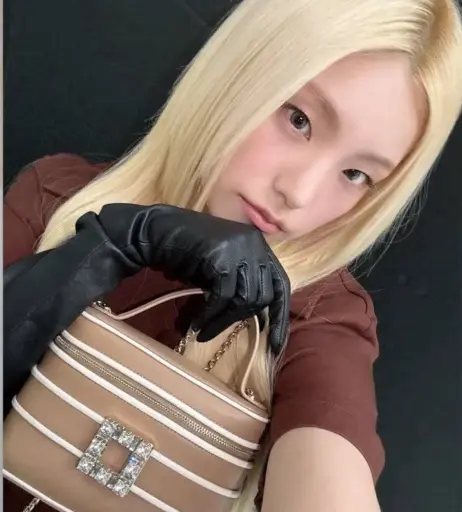 Image 23659544 from Yeji - ITZY (예지, Hwang Ye-ji)