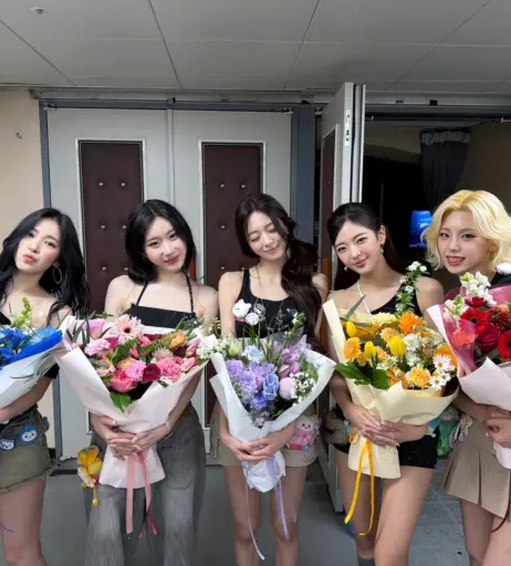 Image 23659490 from Yeji - ITZY (예지, Hwang Ye-ji)