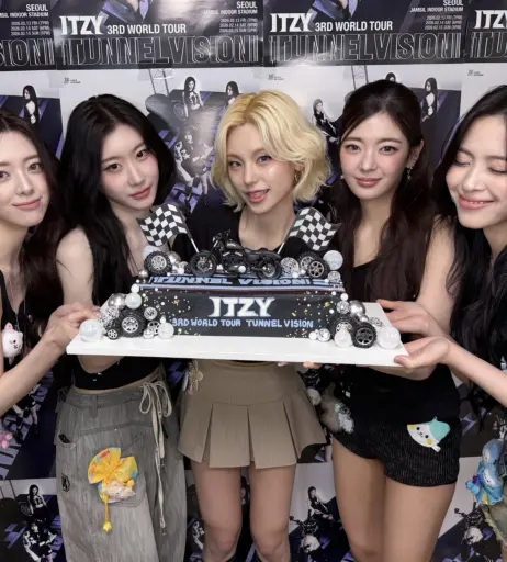 Image 23659484 from Yeji - ITZY (예지, Hwang Ye-ji)