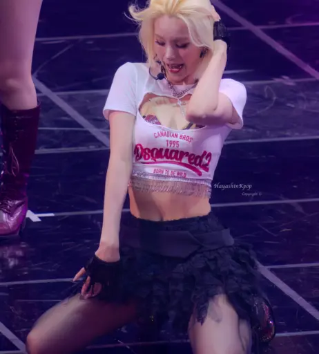 Image 23659467 from Yeji - ITZY (예지, Hwang Ye-ji)