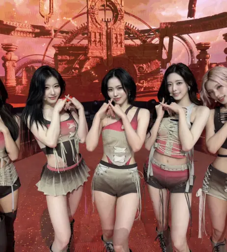 Image 23659722 from Yeji - ITZY (예지, Hwang Ye-ji)