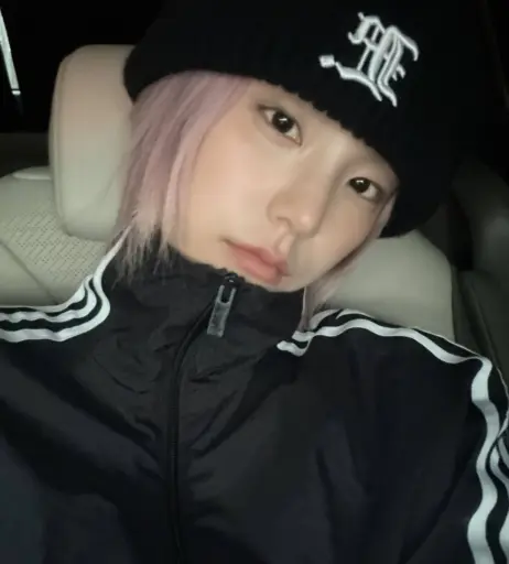 Image 23659746 from Yeji - ITZY (예지, Hwang Ye-ji)