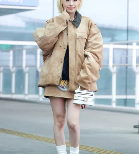 Image 23659610 from Yeji - ITZY (예지, Hwang Ye-ji)