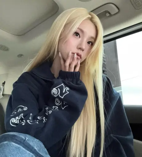 Image 23659199 from Yeji - ITZY (예지, Hwang Ye-ji)