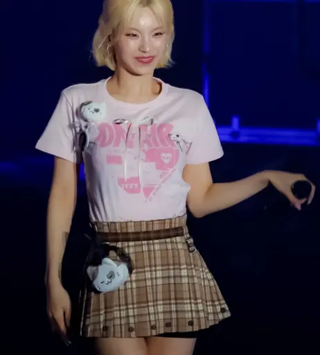 Image 23659140 from Yeji - ITZY (예지, Hwang Ye-ji)