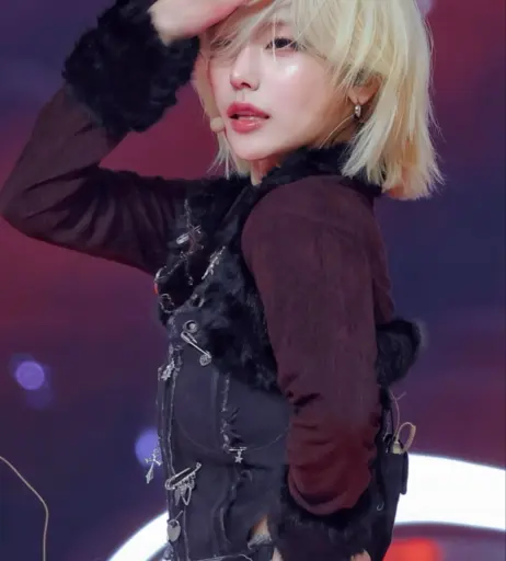 Image 23659331 from Yeji - ITZY (예지, Hwang Ye-ji)