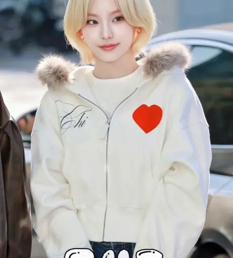 Image 23659237 from Yeji - ITZY (예지, Hwang Ye-ji)