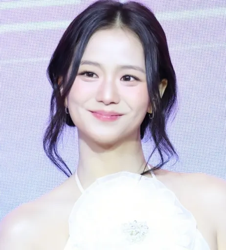 Image 23661552 from Jisoo  || - BLΛƆKPIИK ( BLACKPINK )