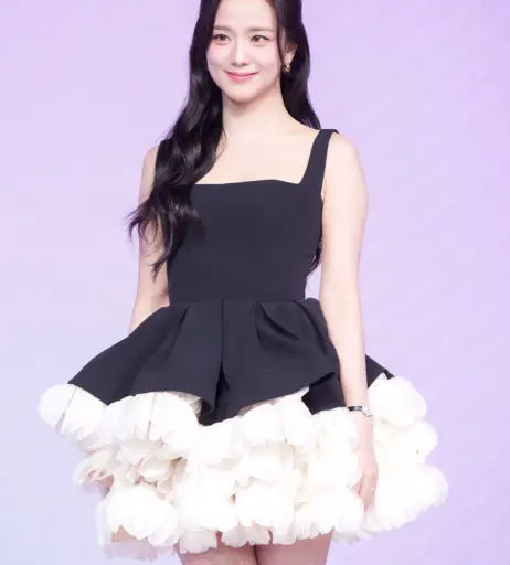 Image 23661449 from Jisoo  || - BLΛƆKPIИK ( BLACKPINK )