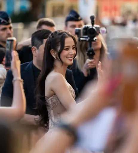 Image 23661784 from Jisoo  || - BLΛƆKPIИK ( BLACKPINK )