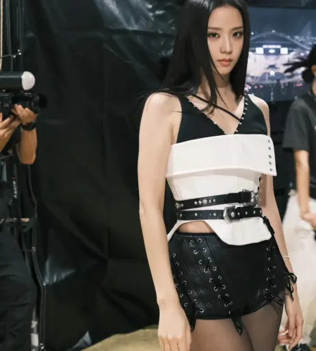 Image 23661016 from Jisoo  || - BLΛƆKPIИK ( BLACKPINK )