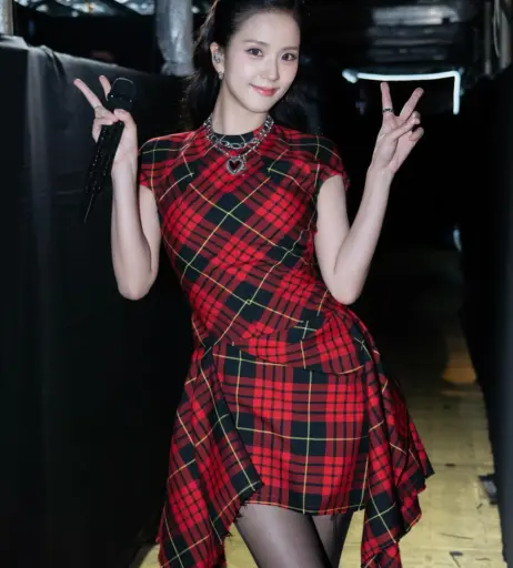 Image 23661015 from Jisoo  || - BLΛƆKPIИK ( BLACKPINK )
